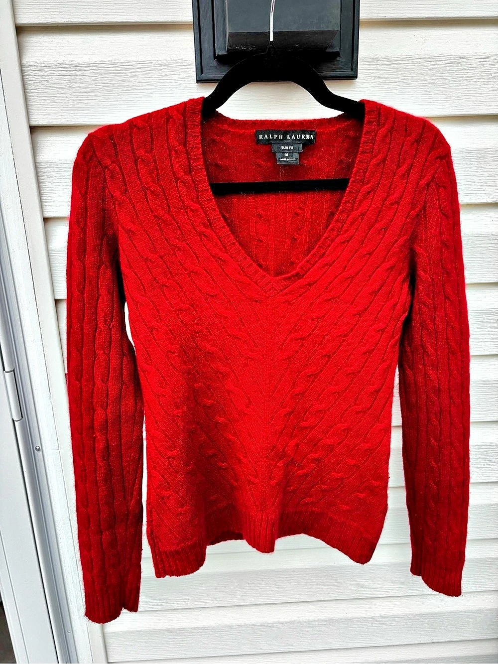 Ralph Lauren Black Label 98Slim Fit Cable-Knit Cashmere V-Neck Sweater Red Mediu